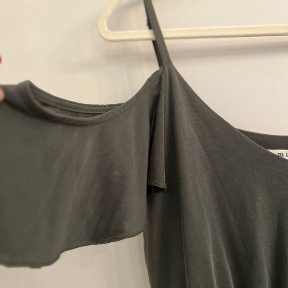 Miami Olive Green Maxi Romper with Flutter Sleeves and Crew Neck - Picture 3 of 4